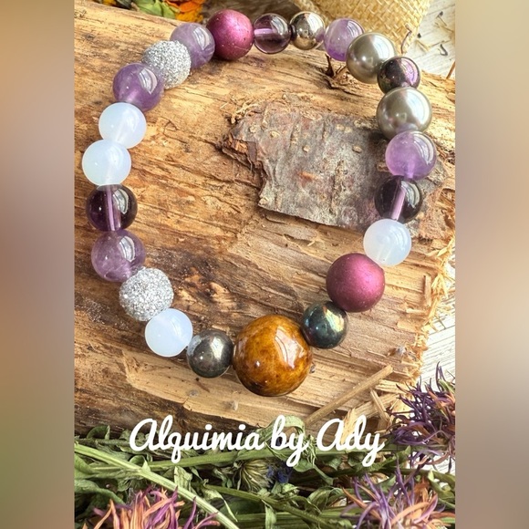 AMETHYST JASPER CRYSTAL BRACELET - Picture 1 of 1